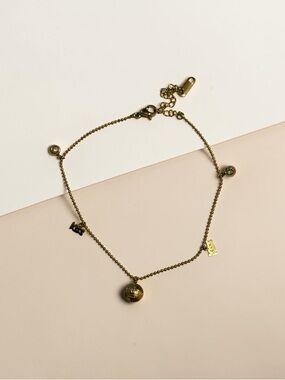 🫶🏻 Gold-Tone Charm Anklet with Orb & Kisses